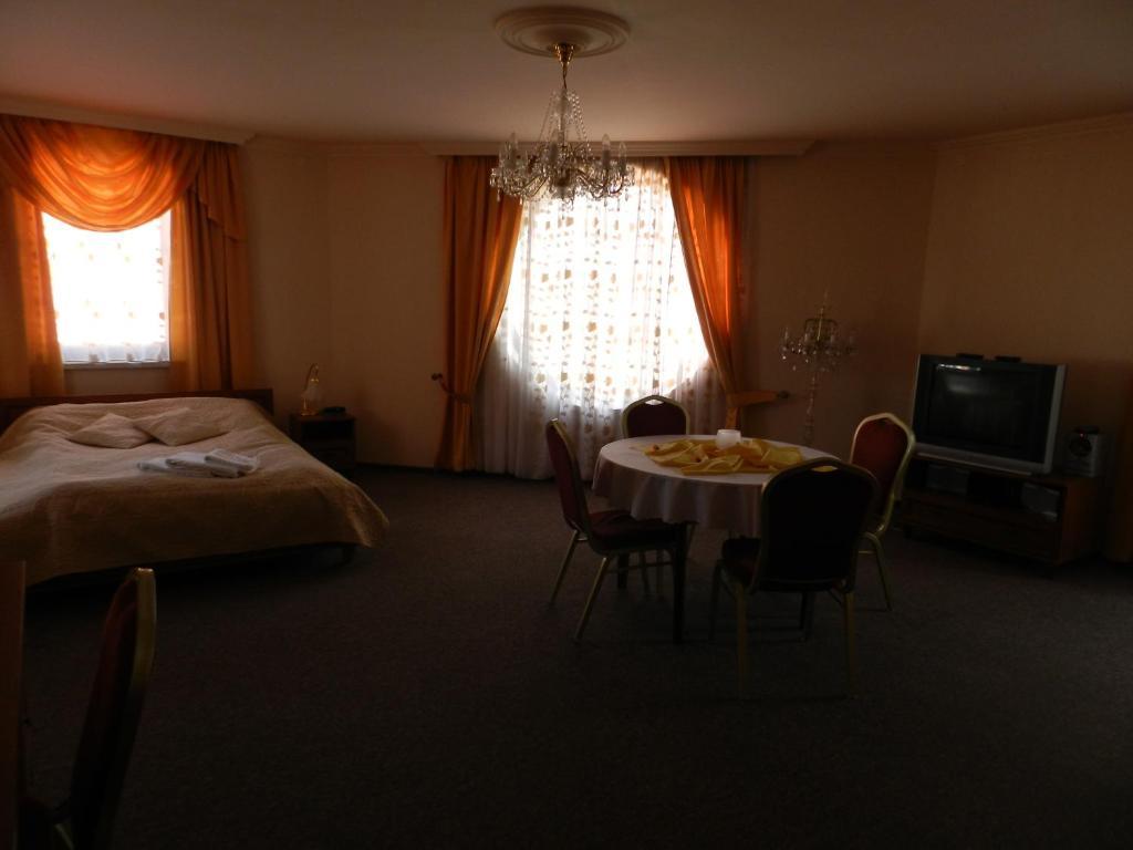 Hotel Restauracja Twist Krosno Rum bild