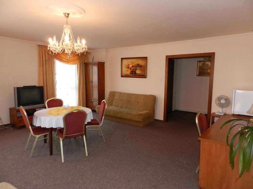 Hotel Restauracja Twist Krosno Rum bild